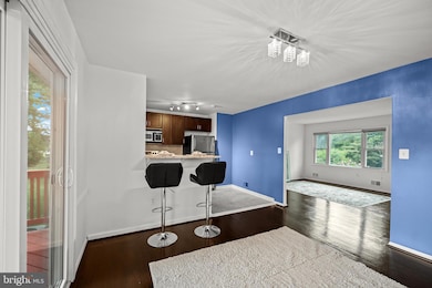 5802 Shepherd Ln, Lanham, MD 20706 - photo 5