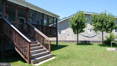 11222 Bird River Grove Rd, White Marsh, MD 21162 - photo 2