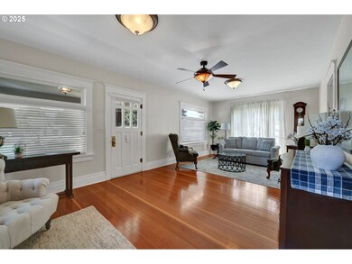 1306 Bogart Ln, Eugene, OR 97401 - photo 7