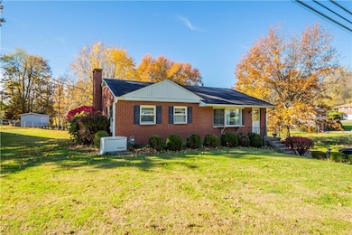 1515 S Main St, Washington, PA 15301 - photo 2