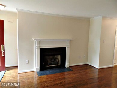 12850 Mill Brook Ct, Woodbridge, VA 22192 - photo 4