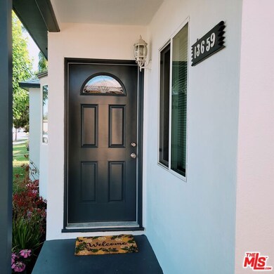 Charming Front Entry
