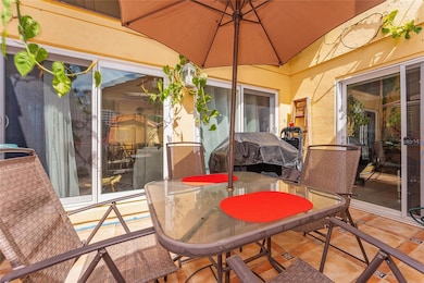 5053 Maui Cir unit 14, Orlando, FL 32808 - photo 6