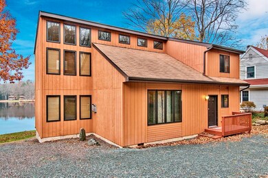 1467 Arrowhead Dr, Pocono Lake, PA 18347 - photo 2