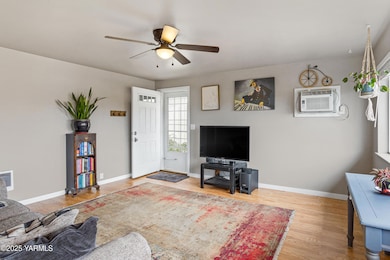 312 N 18th Ave, Yakima, WA 98902 - photo 5