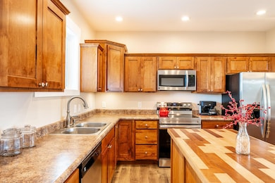05 Kitchen 3