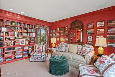 504 W Lyon Farm Dr, Greenwich, CT 06831 - photo 5