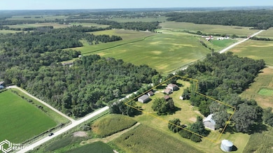 4617 Durow Rd, Center Point, IA 52213 - photo 4