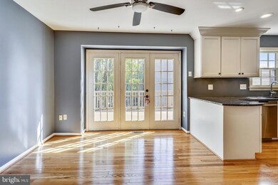 7755 Jewelweed Ct, Springfield, VA 22152 - photo 7