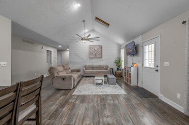 112 Seattle Slew St, Georgetown, KY 40324 - photo 6