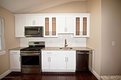 16 Disney Dr, Toms River, NJ 08755 - photo 5