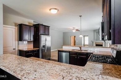 007-photo-kitchen-14504371