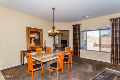 02 Dining Room