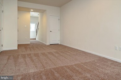 7230 Winding Hills Dr, Hanover, MD 21076 - photo 6