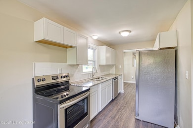 GSP-8292_Dorinda_Ave-6