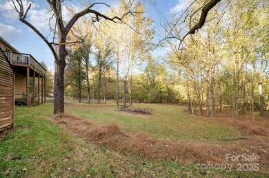 6013 Tall Tree Ln, Harrisburg, NC 28075 - photo 5