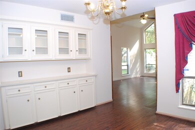 2444 Chestnut Dr, Rosenberg, TX 77471 - photo 6