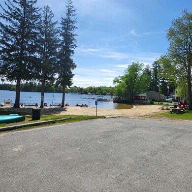 132 Chases Grove Rd, Derry, NH 03038 - photo 2