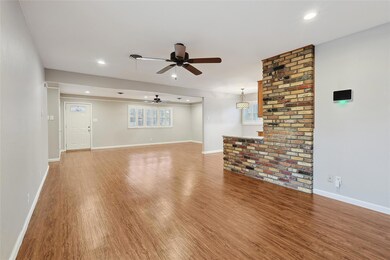 908 Trailwood Dr, Hurst, TX 76053 - photo 3