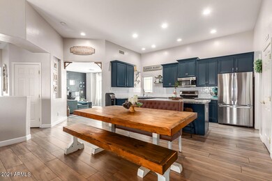 Open eat-in kitchen