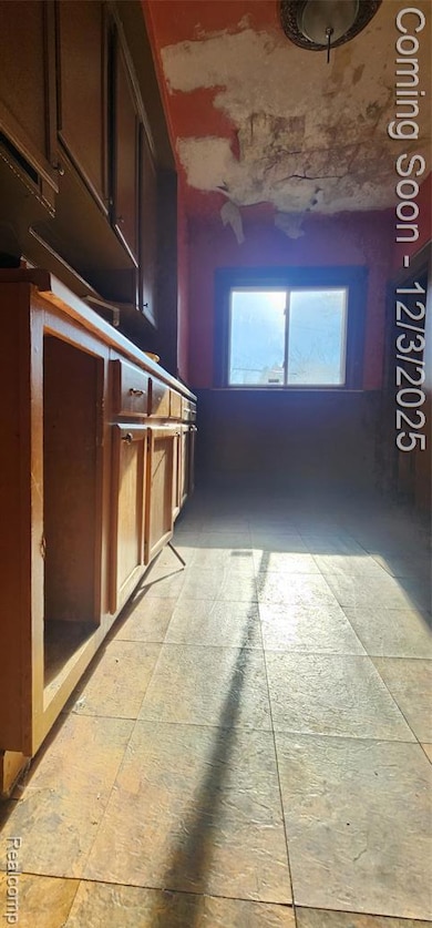 13940 Mayfield St, Detroit, MI 48205 - photo 6