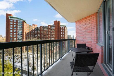 The Classic unit 10E, Stamford, CT 06901 - photo 4