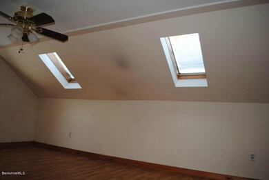 33 upper view