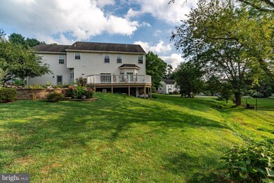 605 Meadow Creek Ln, Kennett Square, PA 19348 - photo 3