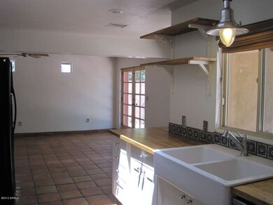 Kitchen sink