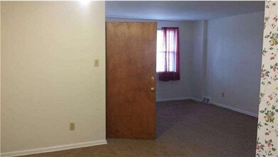 622 W Providence Rd, Aldan, PA 19018 - photo 4