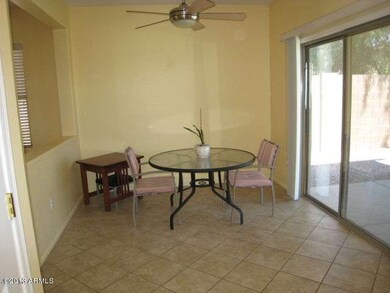 18575 N Red Mountain Way, Surprise, AZ 85374 - photo 4