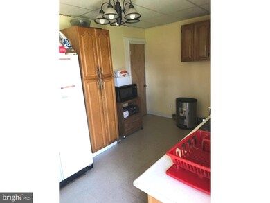 212 N 9th St, Darby, PA 19023 - photo 6