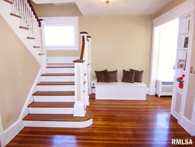 34 Oak Ln, Davenport, IA 52803 - photo 3