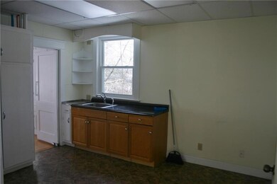 643 Main St, Lewiston, ME 04240 - photo 5