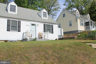 1812 Cromwood Rd, Parkville, MD 21234 - photo 2