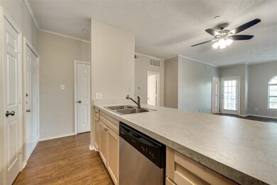 6003 Oram St unit 201, Dallas, TX 75206 - photo 4
