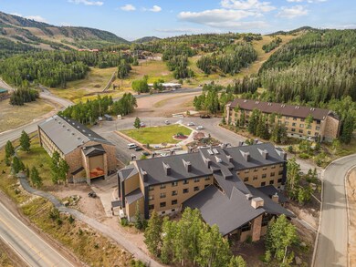 223 W Hunter Ridge Dr unit 1300, 1310, 2314,, Brian Head, UT 84719 - photo 4