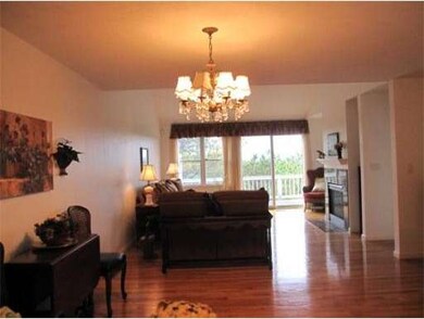 15 Corwin Grove, Plymouth, MA 02360 - photo 2