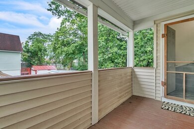 32 Mapledell St, Springfield, MA 01109 - photo 4