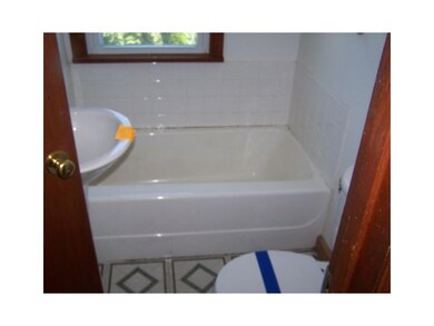 Full Bath.