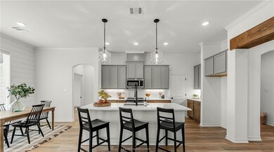 3476 Pointe Du Hoc Dr, Bryan, TX 77808 - photo 3