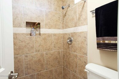 21 Master Shower