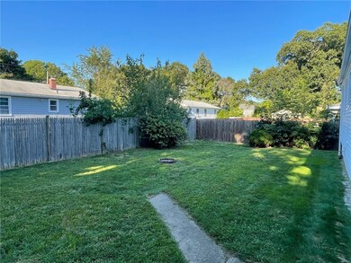 95 Dallas Ave, Warwick, RI 02889 - photo 4