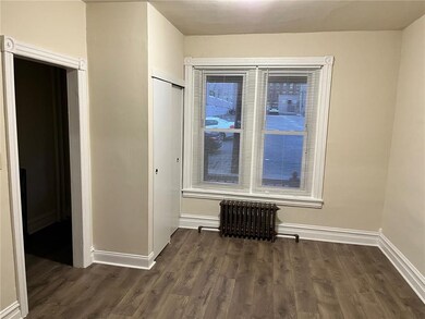 Front room w/large closet