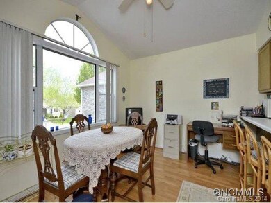 Breakfast under the big window