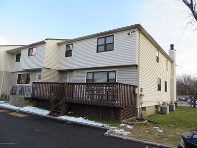 441 Willow Rd E unit 1, Staten Island, NY 10314 - photo 2