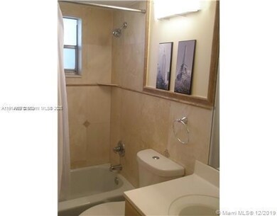 1701 Washington St unit 202, Hollywood, FL 33020 - photo 4