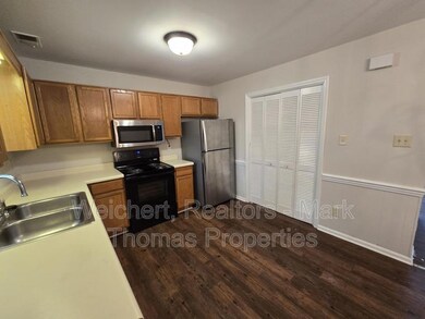 717 Chappell Dr unit B, Raleigh, NC 27606 - photo 6