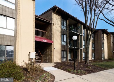 6001 Majors Ln unit 11, Columbia, MD 21045 - photo 2