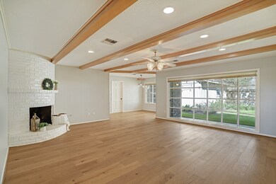 405 Glenlea Dr, Friendswood, TX 77546 - photo 6